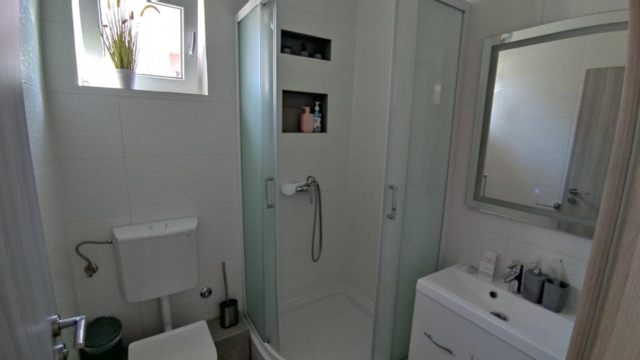 Toto Apartments Zára Kültér fotó